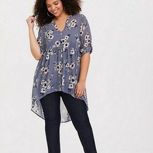 Torrid size 4 Blue floral chiffon hi low blouse